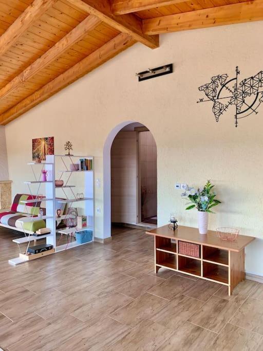Ferienwohnung Panoramic Penthouse Corfu Town With Amazing Views Exterior foto